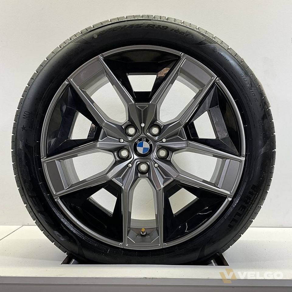 BMW 5 SERIE G60 I5 G60 SET VELGEN + ZOMERBANDEN 19 INCH ORIG. 934* — foto 2