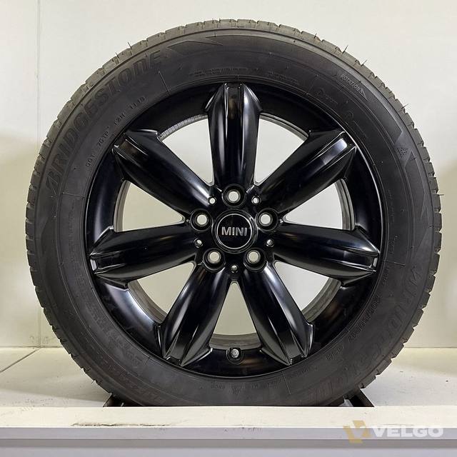 MINI JCW GRIP SPOKE 528 F54 SET VELGEN + WINTERBANDEN 17 INCH — foto 1
