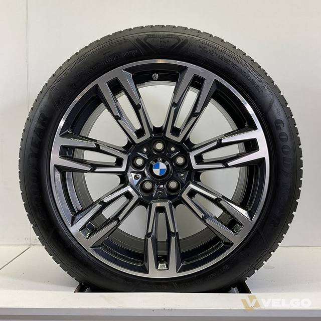BMW 5 SERIE G60 I5 G60 SET VELGEN + 4 SEASON BANDEN 19 INCH ORIG. 935M * — foto 1