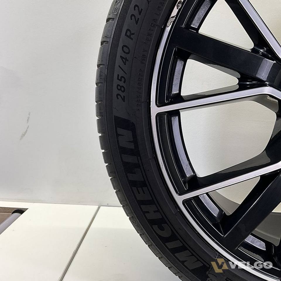 AUDI SQ8 Q8 SET VELGEN + ZOMERBANDEN 22 INCH — foto 5