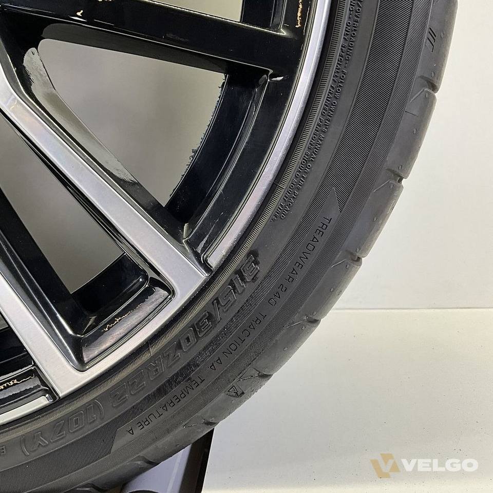 BMW X5 G05 X6 G06 BREEDSET VELGEN + ZOMERBANDEN 22 INCH ORIG. 742M — foto 4