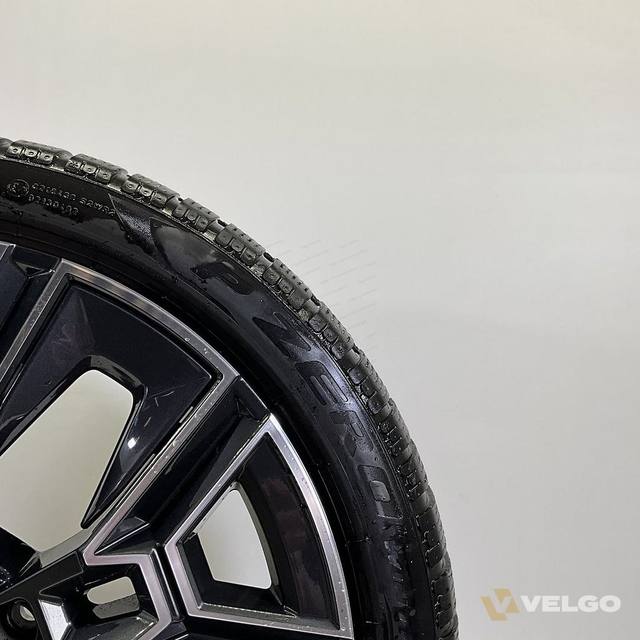 BMW 5 SERIE G60 G61 SET VELGEN + WINTERBANDEN 20 INCH ORIG. 939M — foto 7