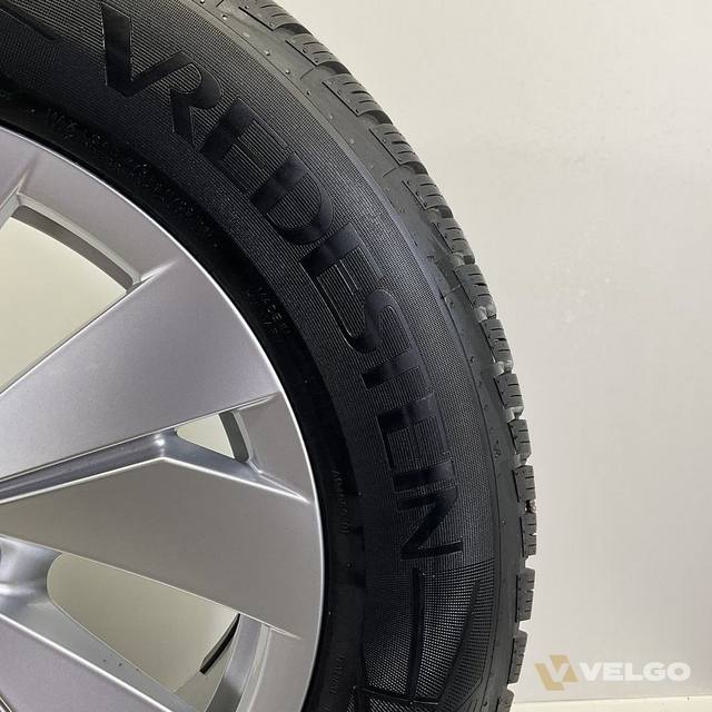 DEMO VOLKSWAGEN TIGUAN TAYRON VELGEN SET WINTERBANDEN 17 INCH — foto 6