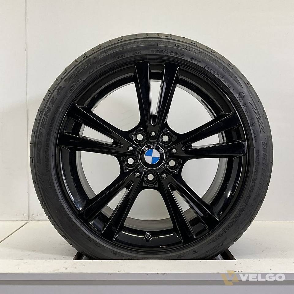 BMW X1 F48 X2 F39 SET VELGEN + ZOMERBANDEN 18 INCH ORIG. 385 * — foto 2