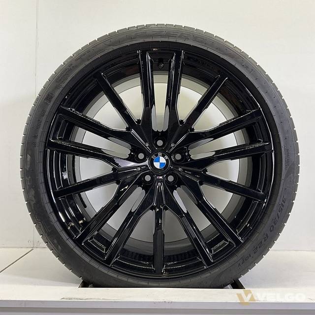 BMW X5 G05 X6 G06 BREEDSET VELGEN + ZOMERBANDEN 22 INCH ORIG. 742M — foto 2