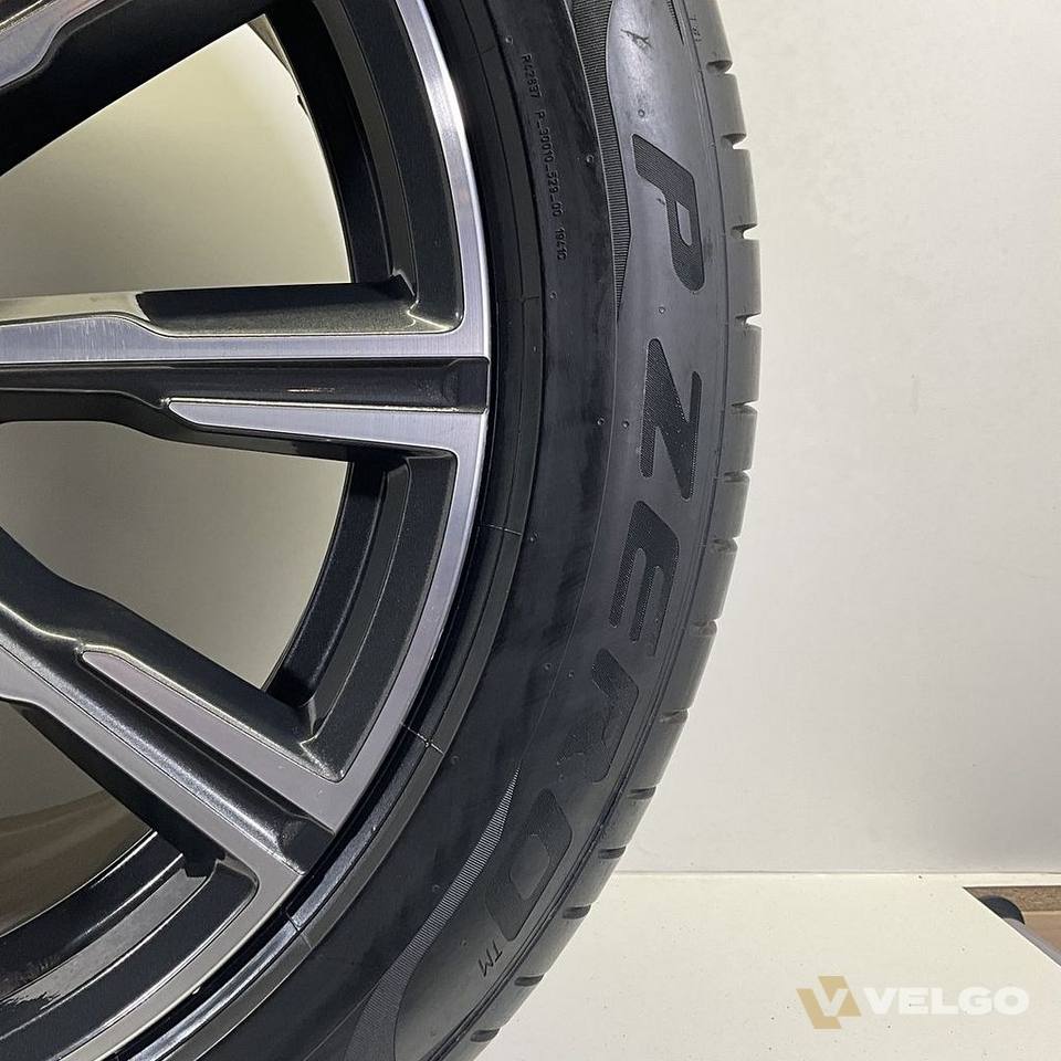 BMW X5 G05 EN X6 G06 BREEDSET VELGEN + ZOMERBANDEN 20 INCH ORIG. 740M — foto 4
