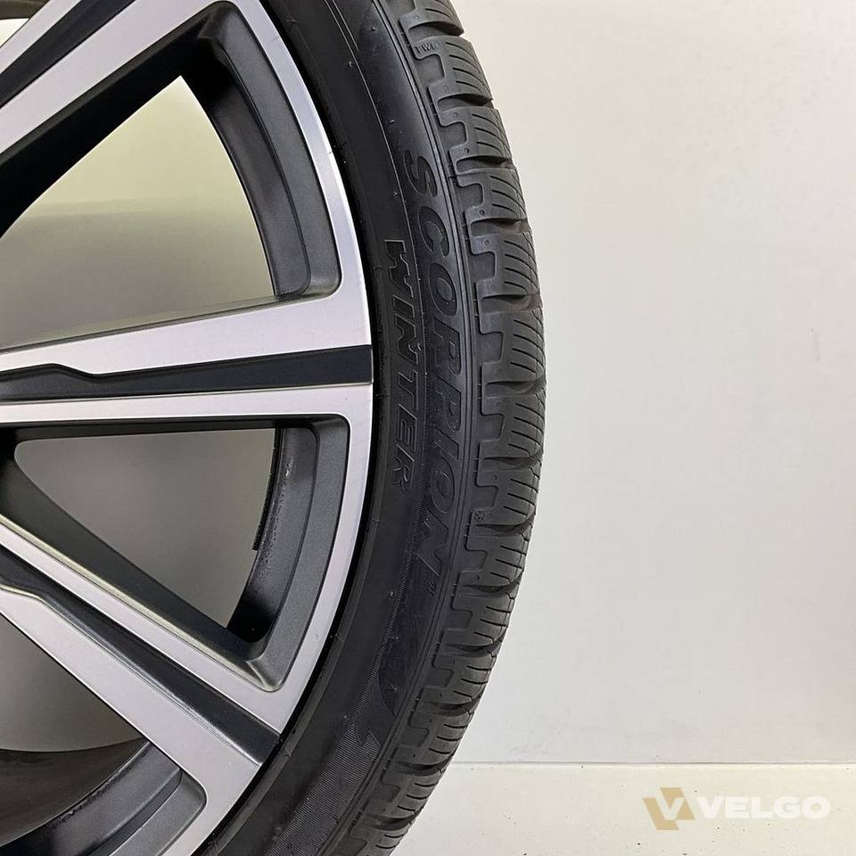 BMW X5 G05 X6 G06 BREEDSET VELGEN + WINTERBANDEN 22 INCH ORIG. 746I — foto 7