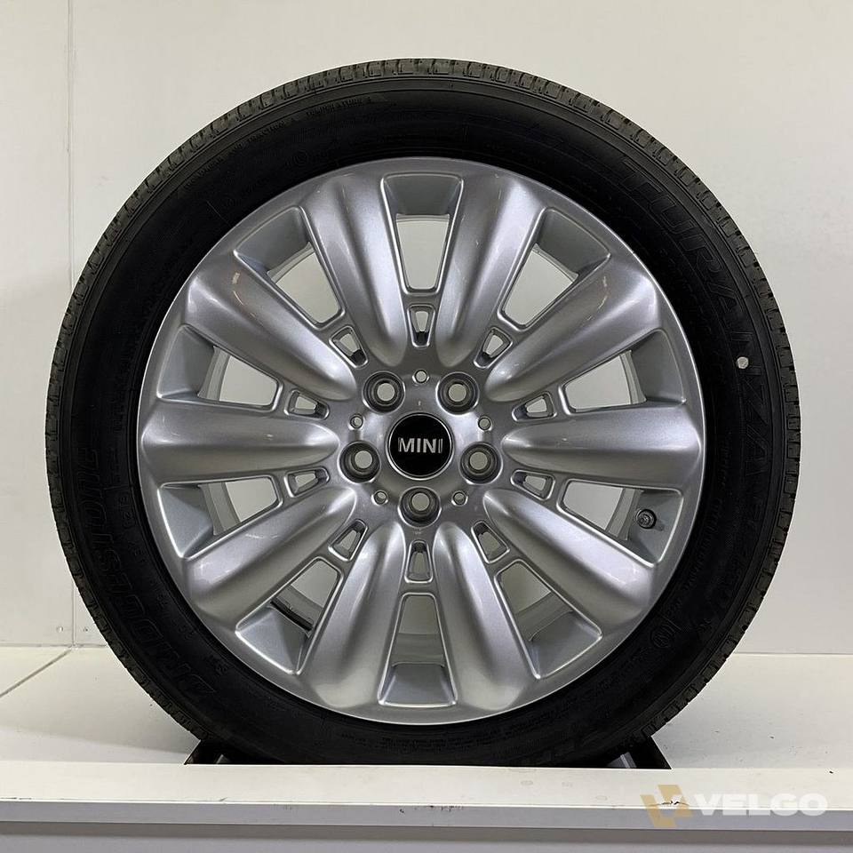 MINI COUNTRYMAN JCW 533 SET VELGEN + ZOMERBANDEN 18 INCH — foto 1