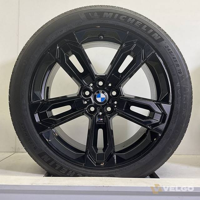 BMW IX1 X1 U11 IX2 X2 U10 SET VELGEN + ZOMERBANDEN 19 INCH ORIG. 871M * — foto 1