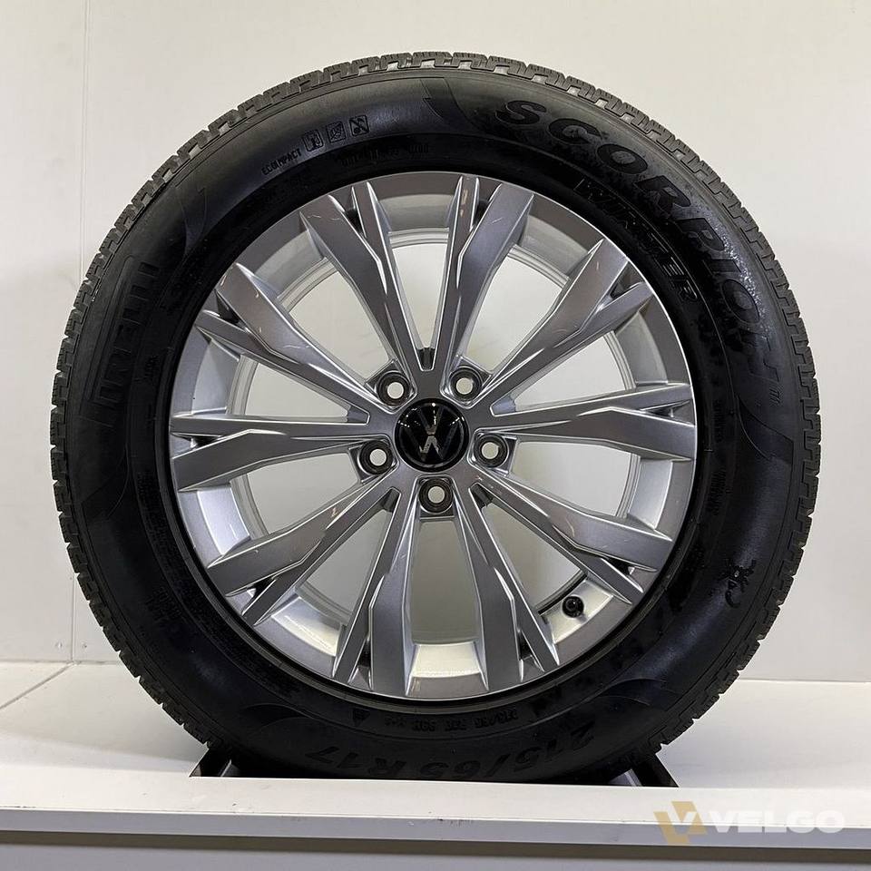 VOLKSWAGEN TIGUAN TAYRON VELGEN SET WINTERBANDEN 17 INCH — foto 2