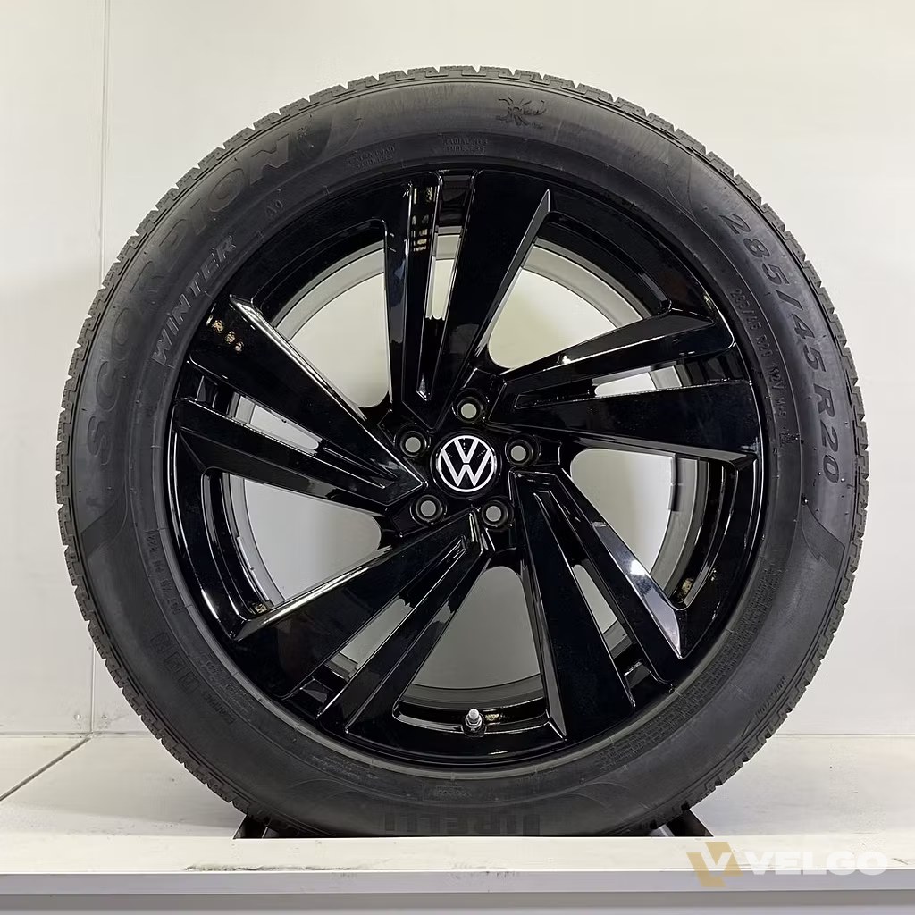 VOLKSWAGEN NEVADA TOUAREG III Q7 Q8 VELGEN SET WINTERBANDEN 20 INCH