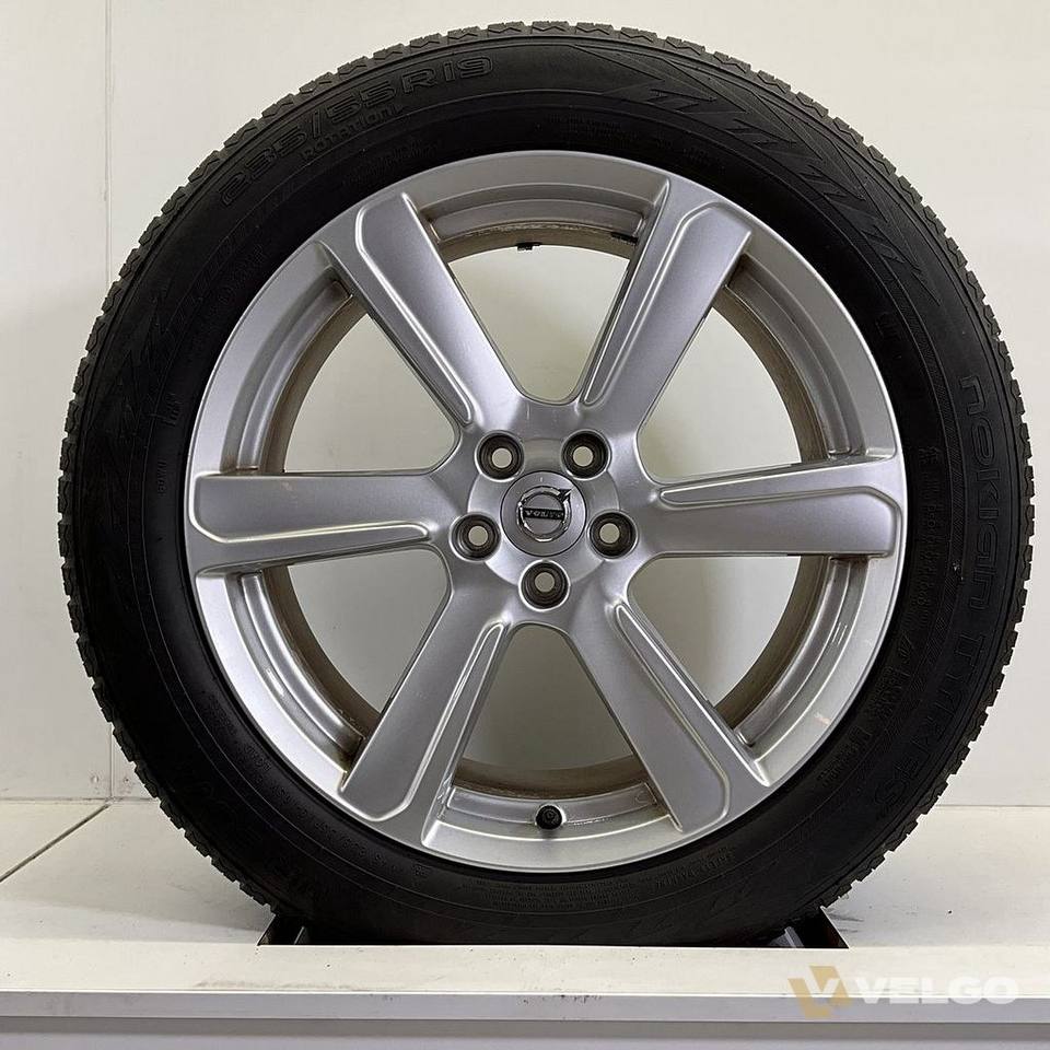 VOLVO XC90 VELGEN SET WINTERBANDEN 19 INCH * — foto 1