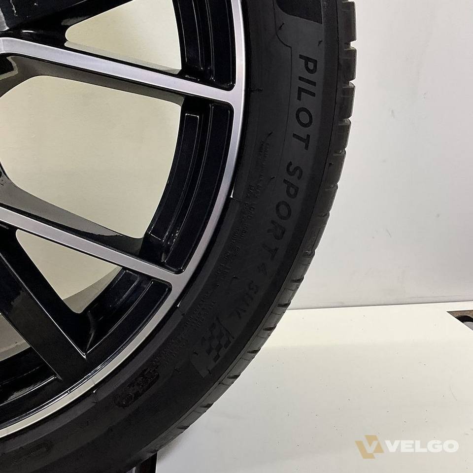 AUDI SQ8 Q8 SET VELGEN + ZOMERBANDEN 22 INCH — foto 7