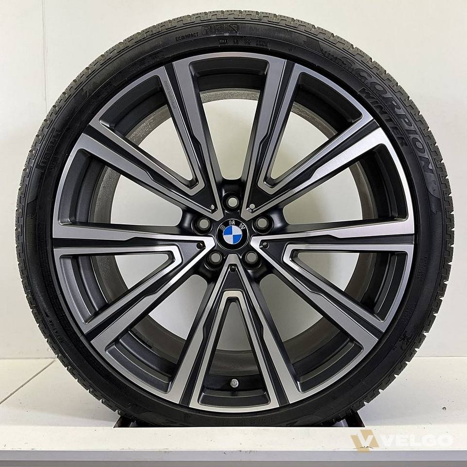 BMW X5 G05 X6 G06 BREEDSET VELGEN + WINTERBANDEN 22 INCH ORIG. 746I — foto 2