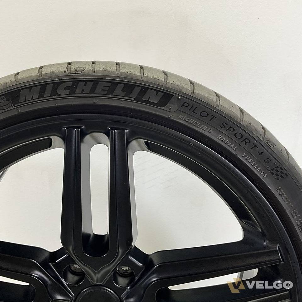 BMW 1 SERIE F40 VOSSEN BREEDSET VELGEN + ZOMERBANDEN 19 INCH — foto 8