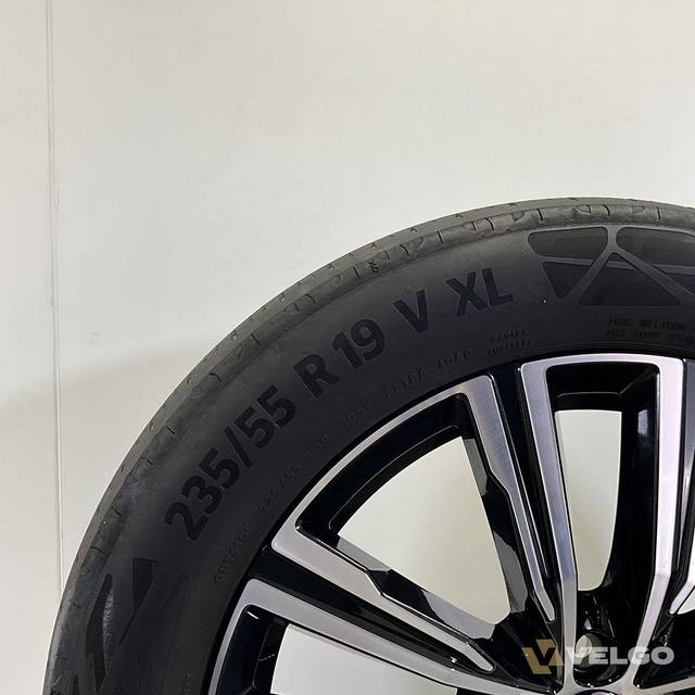 VOLVO XC60 VELGEN SET ZOMERBANDEN 19 INCH * — foto 5