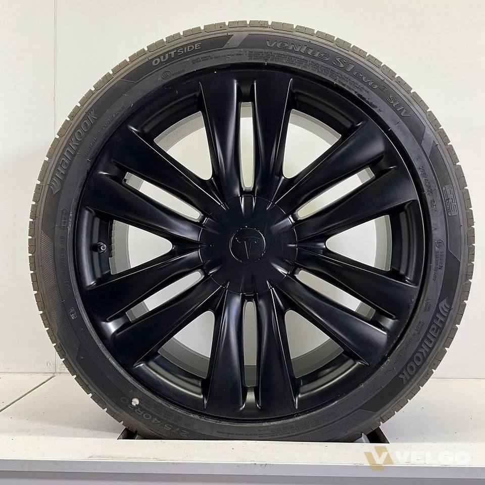 TESLA MODEL Y ZOMERBANDEN SET VELGEN 20 INCH — foto 6