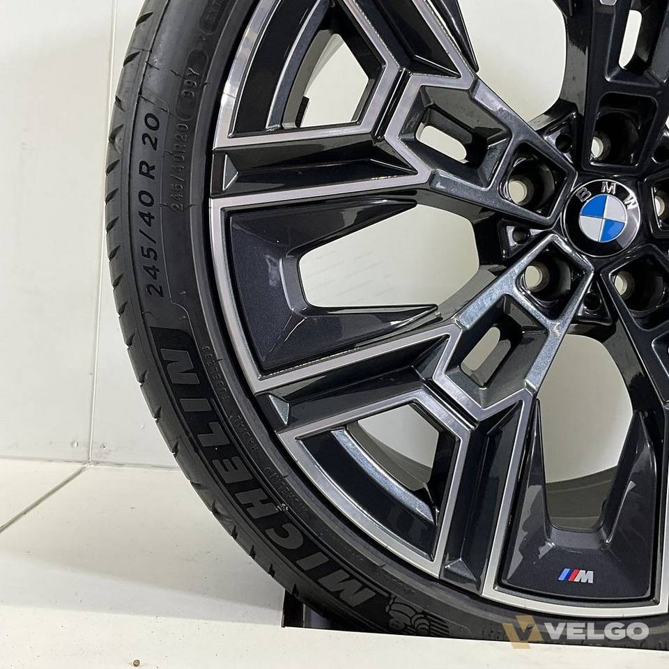 BMW 5 SERIE G60 G61 SET VELGEN + ZOMERBANDEN 20 INCH ORIG. 939M — foto 3