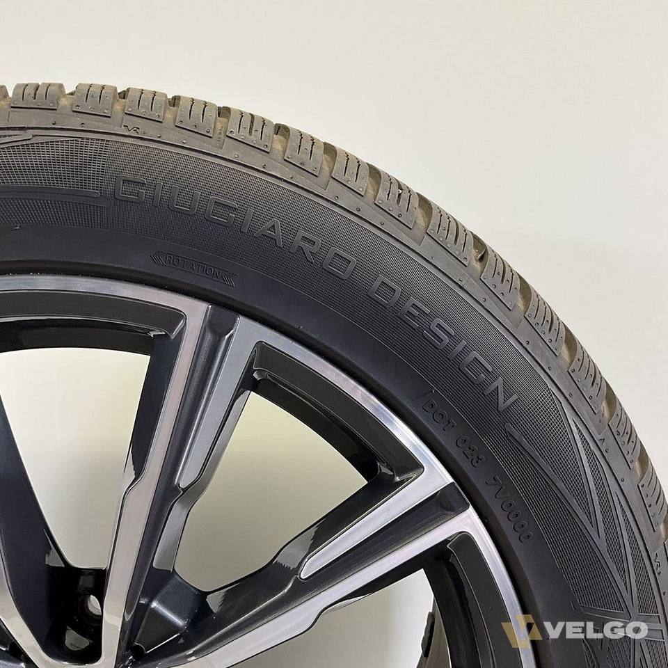 BMW X5 G05 EN X6 G06 BREEDSET VELGEN + WINTERBANDEN 20 INCH ORIG. 740M — foto 4