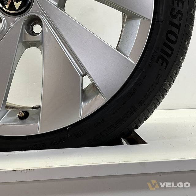 VOLKSWAGEN GOLF VELGEN SET WINTERBANDEN 17 INCH — foto 8