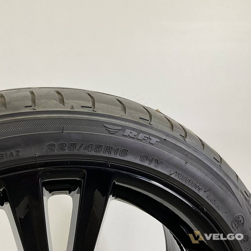 BMW X1 F48 X2 F39 SET VELGEN + ZOMERBANDEN 18 INCH ORIG. 385 * — foto 6