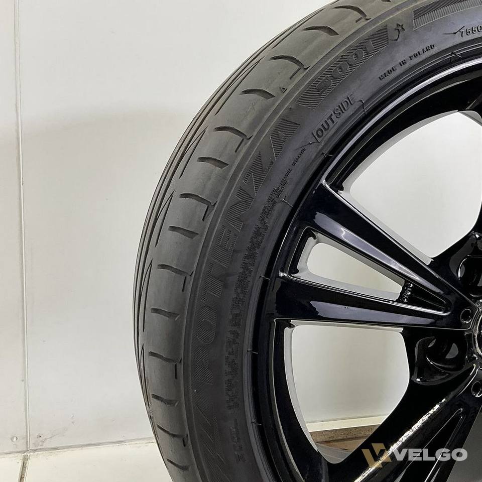 BMW X1 F48 X2 F39 SET VELGEN + ZOMERBANDEN 18 INCH ORIG. 385 * — foto 5