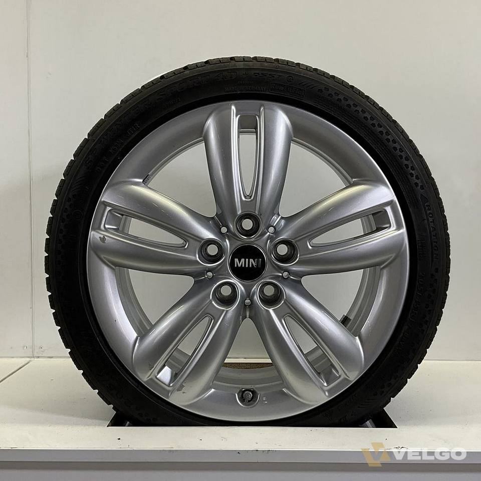 MINI JCW F55 F56 F57 STYLING TRACK SPOKE 501 SET VELGEN + WINTERBANDEN 17 INCH — foto 2