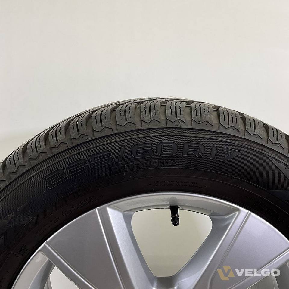 VOLVO XC40 VELGEN SET WINTERBANDEN 17 INCH * — foto 5