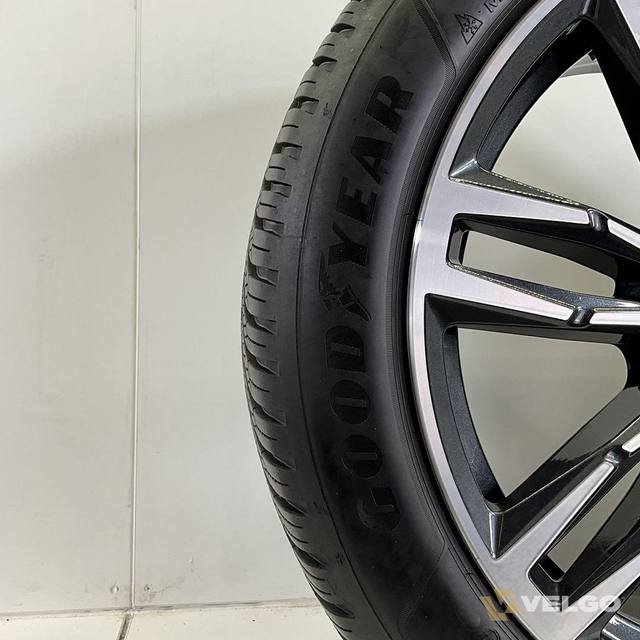 BMW 5 SERIE G60 I5 G60 SET VELGEN + 4 SEASON BANDEN 19 INCH ORIG. 935M * — foto 6