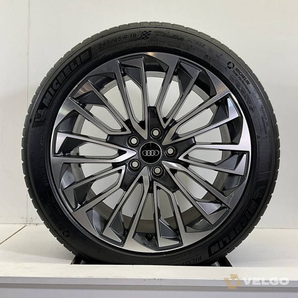 AUDI A6 A7 SET VElGEN + ZOMERBANDEN 19 INCH — foto 3
