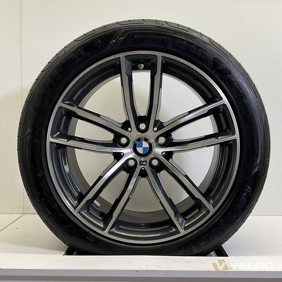BMW 5 SERIE G30 G31 SET VELGEN + ZOMERBANDEN 18 INCH ORIG. 662M — foto 1