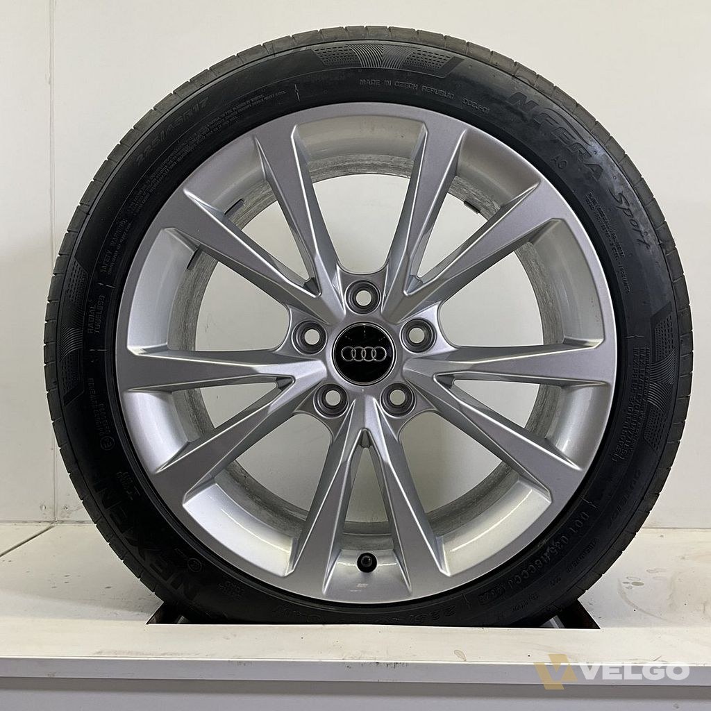 AUDI A3 SET VELGEN + ZOMERBANDEN 17 INCH
