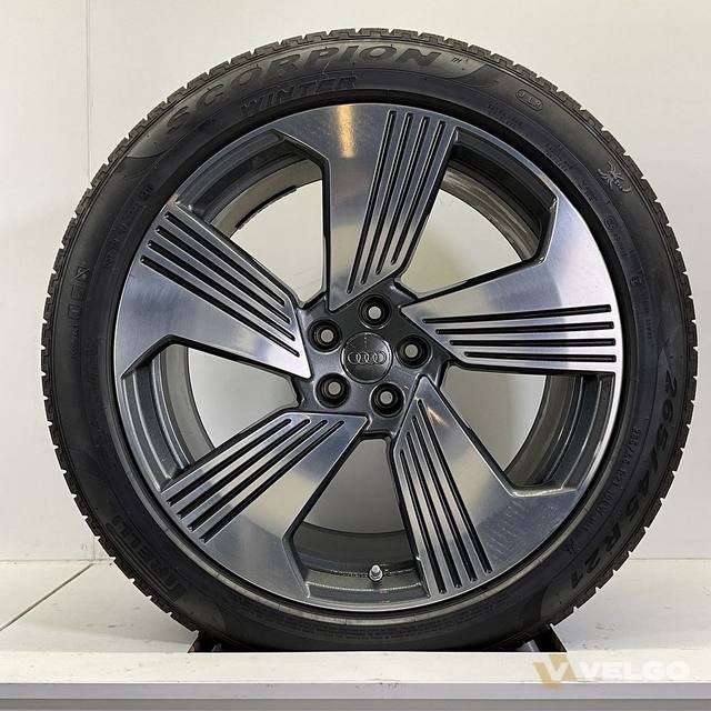AUDI Q7 SQ7 ETRON Q8 ETRON SET VELGEN + WINTERBANDEN 21INCH — foto 2