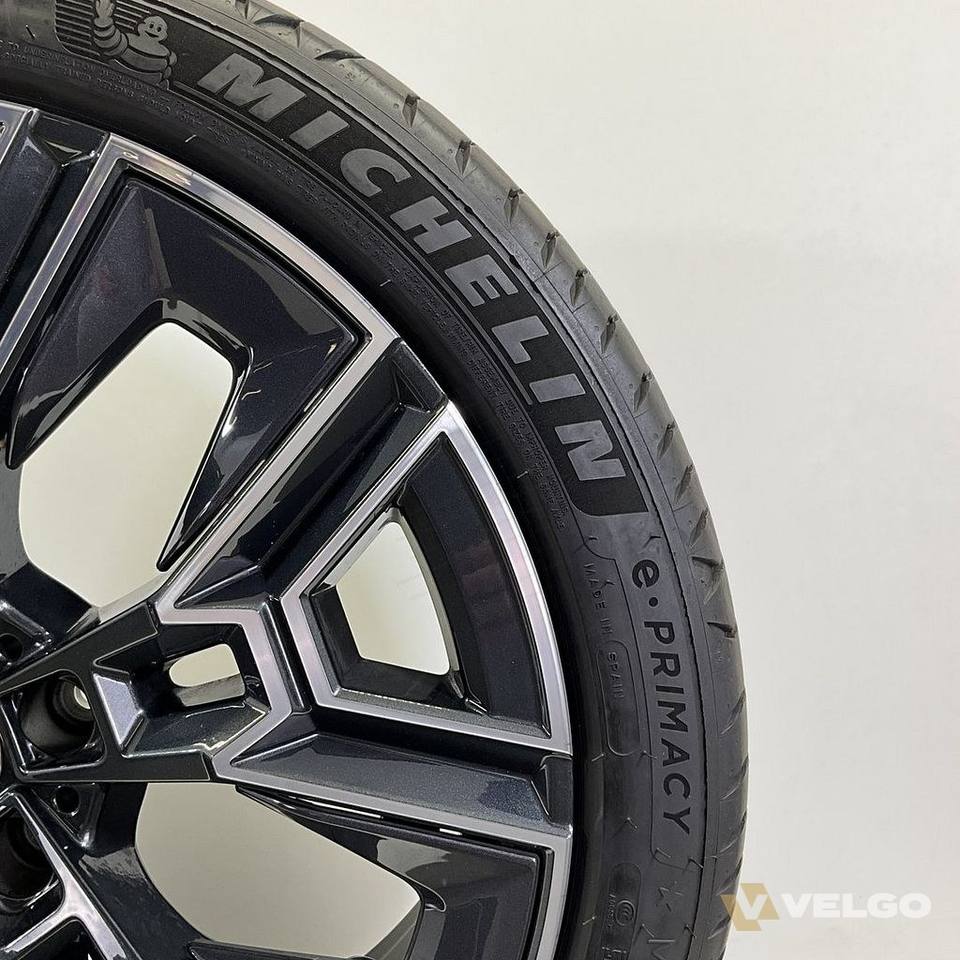 BMW 5 SERIE G60 G61 SET VELGEN + ZOMERBANDEN 20 INCH ORIG. 939M — foto 4