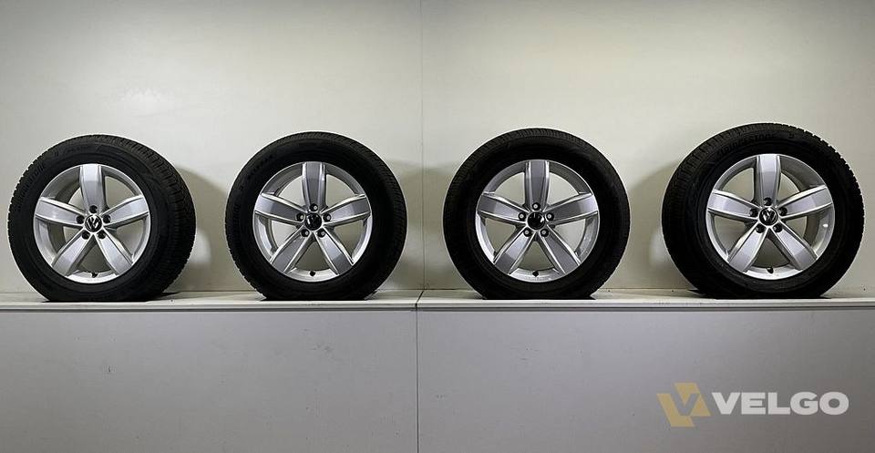 VOLKSWAGEN TIGUAN PASSAT VELGEN SET WINTERBANDEN 17 INCH — foto 6