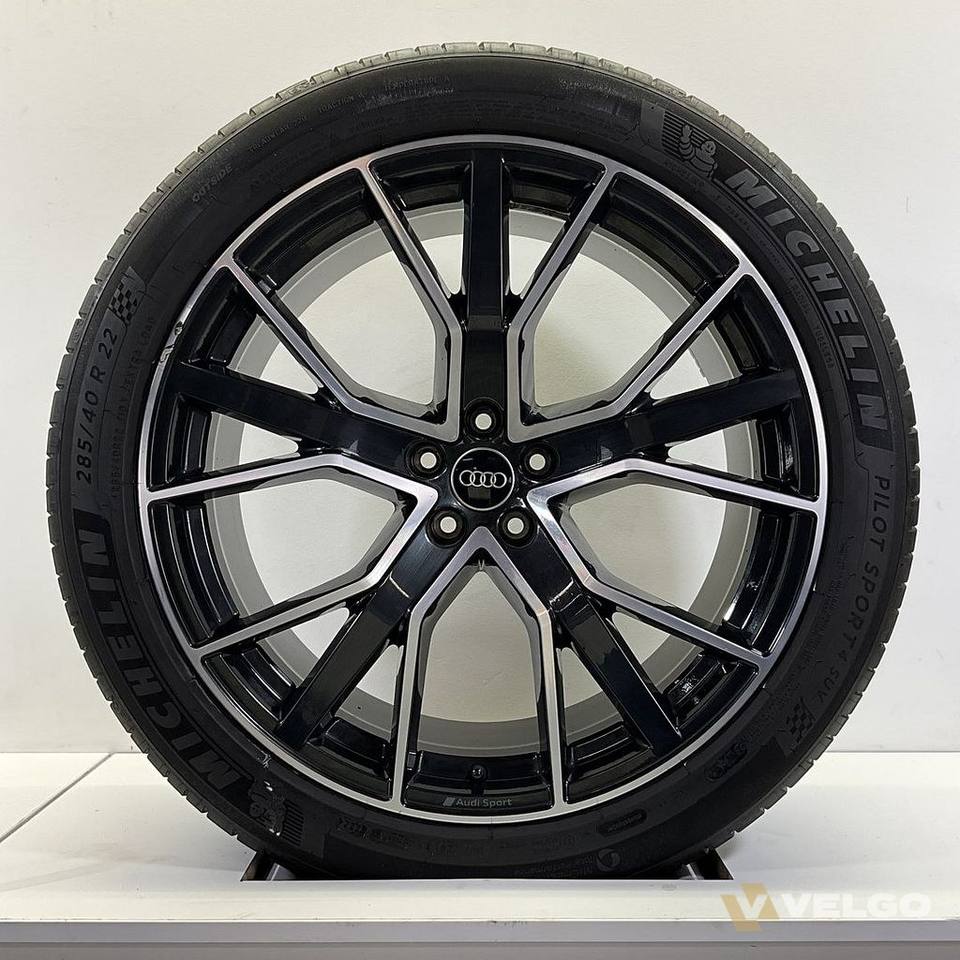 AUDI SQ8 Q8 SET VELGEN + ZOMERBANDEN 22 INCH — foto 1