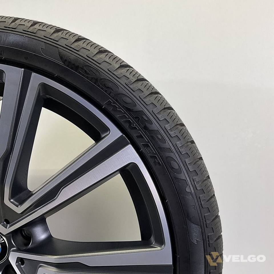 BMW X5 G05 X6 G06 BREEDSET VELGEN + WINTERBANDEN 22 INCH ORIG. 746I — foto 3