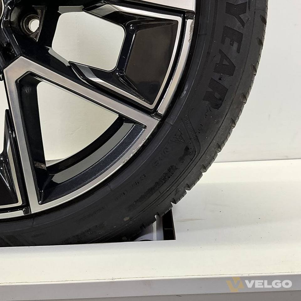 BMW 4 SERIE G26 I4 G26 SET VELGEN + WINTERBANDEN 18 INCH ORIG. 858M * — foto 7