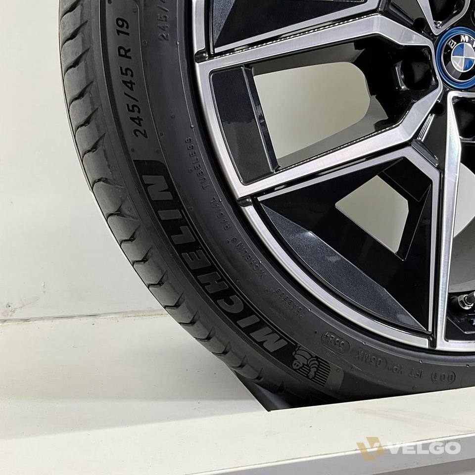 BMW 5 SERIE G60 I5 G60 SET VELGEN + ZOMERBANDEN 19 INCH ORIG. 936M * — foto 5