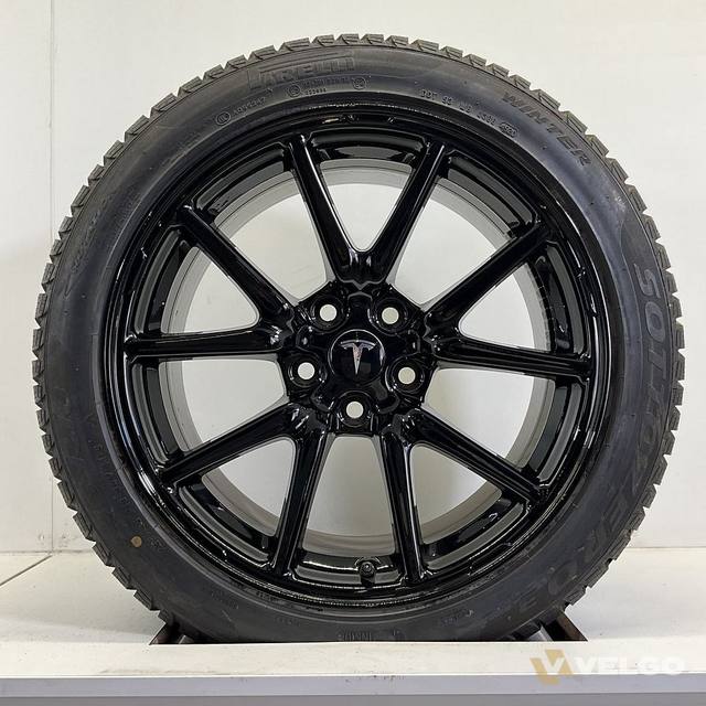 NIEUW TESLA MODEL 3 WINTERBANDEN SET VELGEN 18 INCH — foto 3