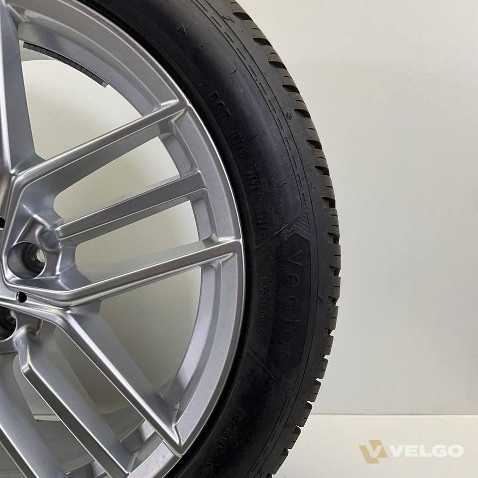 NIEUW BMW 5 SERIE G60 G61 I5 G60 SET VELGEN + 4 SEIZOENS BANDEN 19 INCH ORIG. 933 — foto 6
