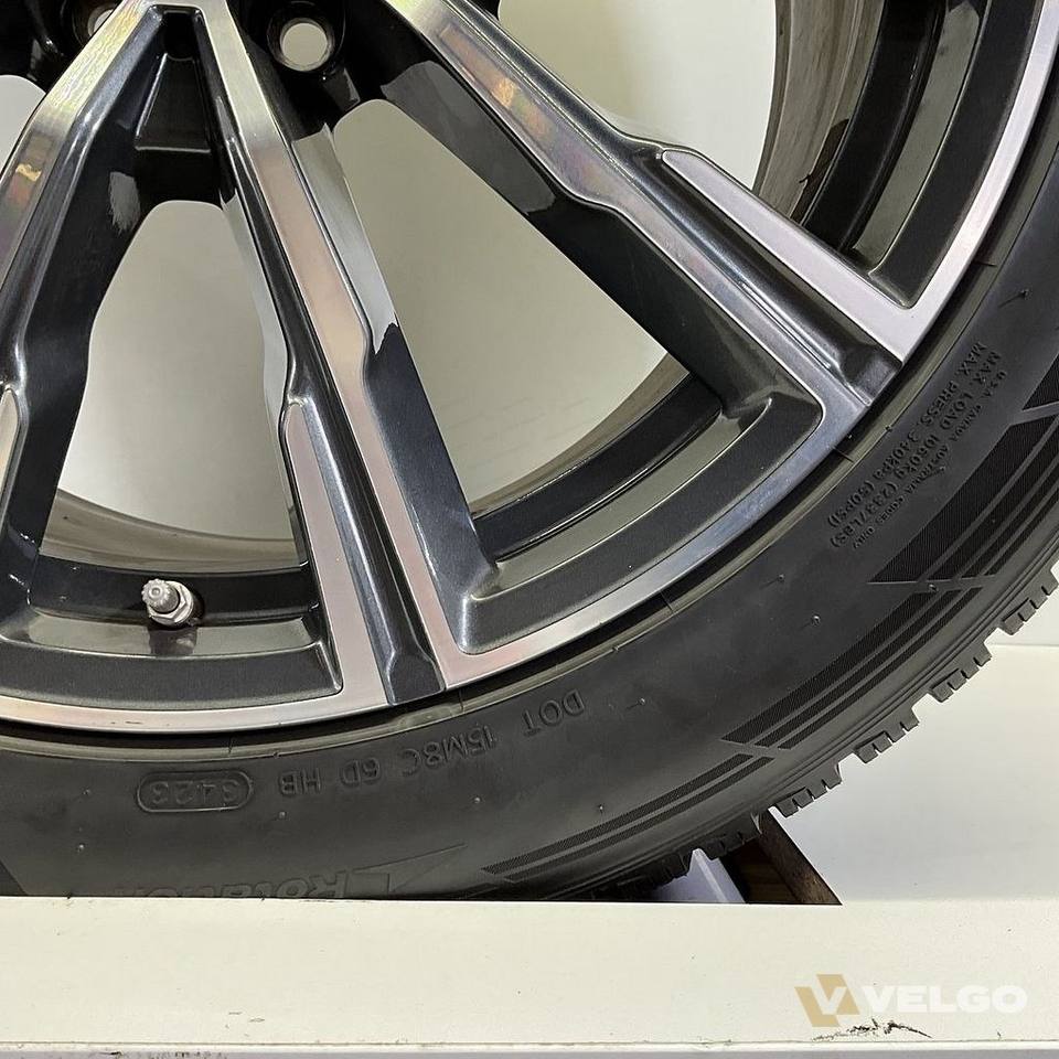 BMW X5 G05 EN X6 G06 BREEDSET VELGEN + WINTERBANDEN 20 INCH ORIG. 740M * — foto 5