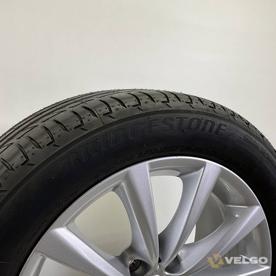 NIEUW BMW 6 SERIE GT 7 SERIE G11 642 SET VELGEN + WINTERBANDEN 18 INCH ORIG. — foto 5