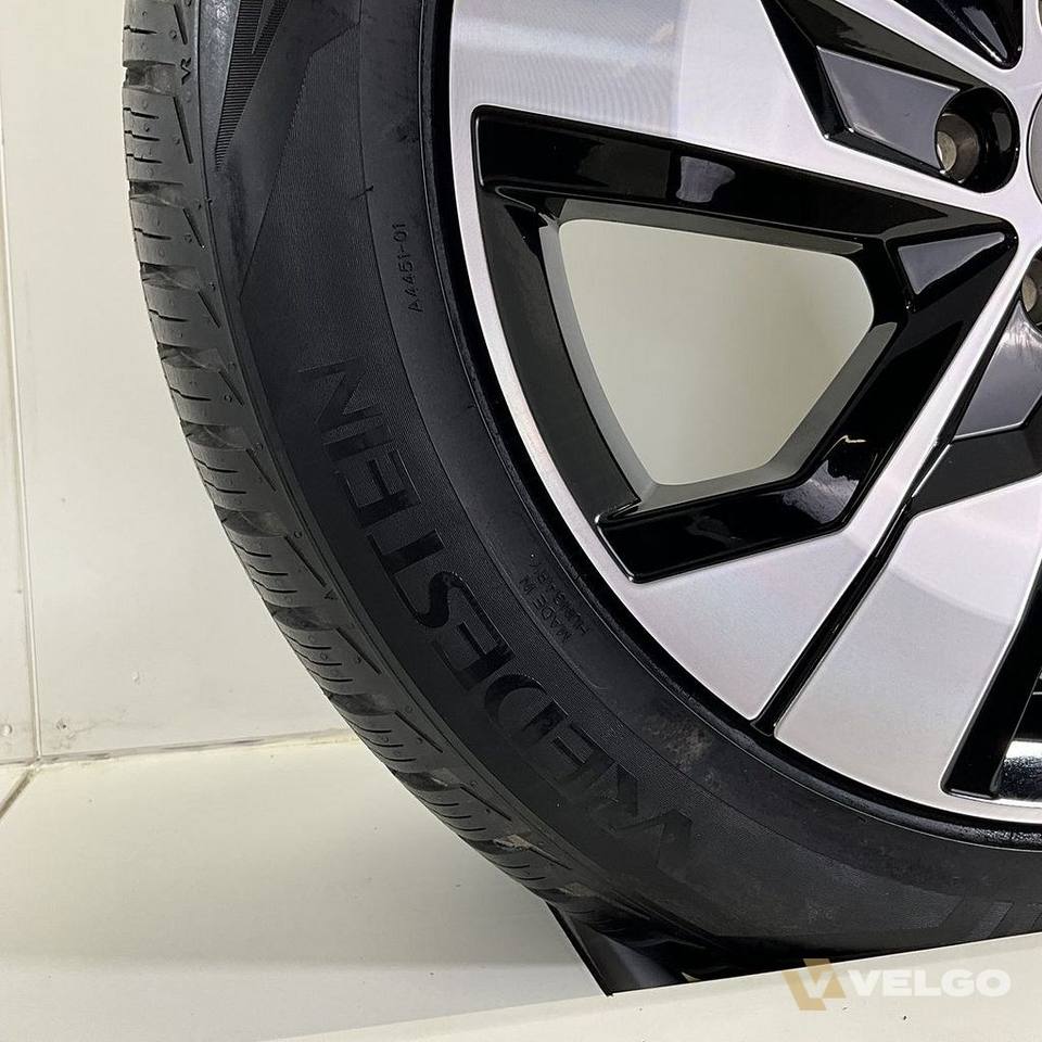 VOLVO V60 CROSS COUNTRY VELGEN SET WINTERBANDEN 18 INCH * — foto 7