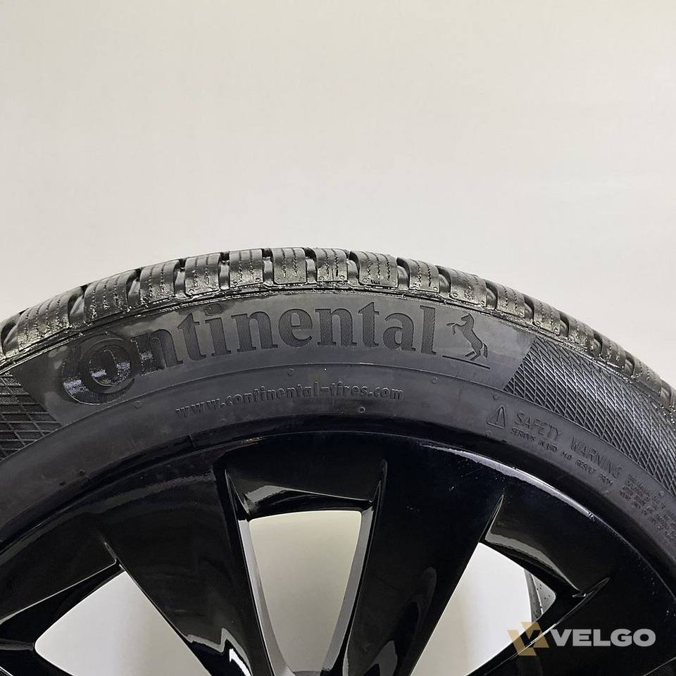 DEMO TESLA MODEL X WINTERBANDEN BREEDSET VELGEN 20 INCH — foto 9