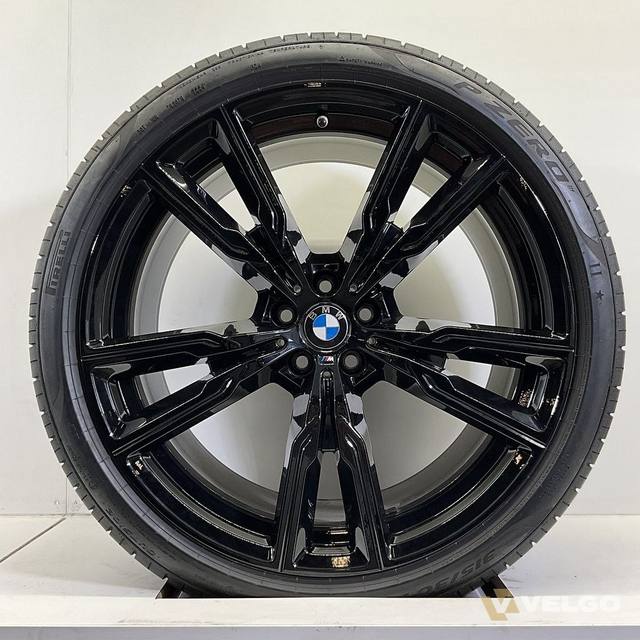 BMW X5 G05 X6 G06 BREEDSET VELGEN + ZOMERBANDEN 22 INCH ORIG. 747M — foto 3