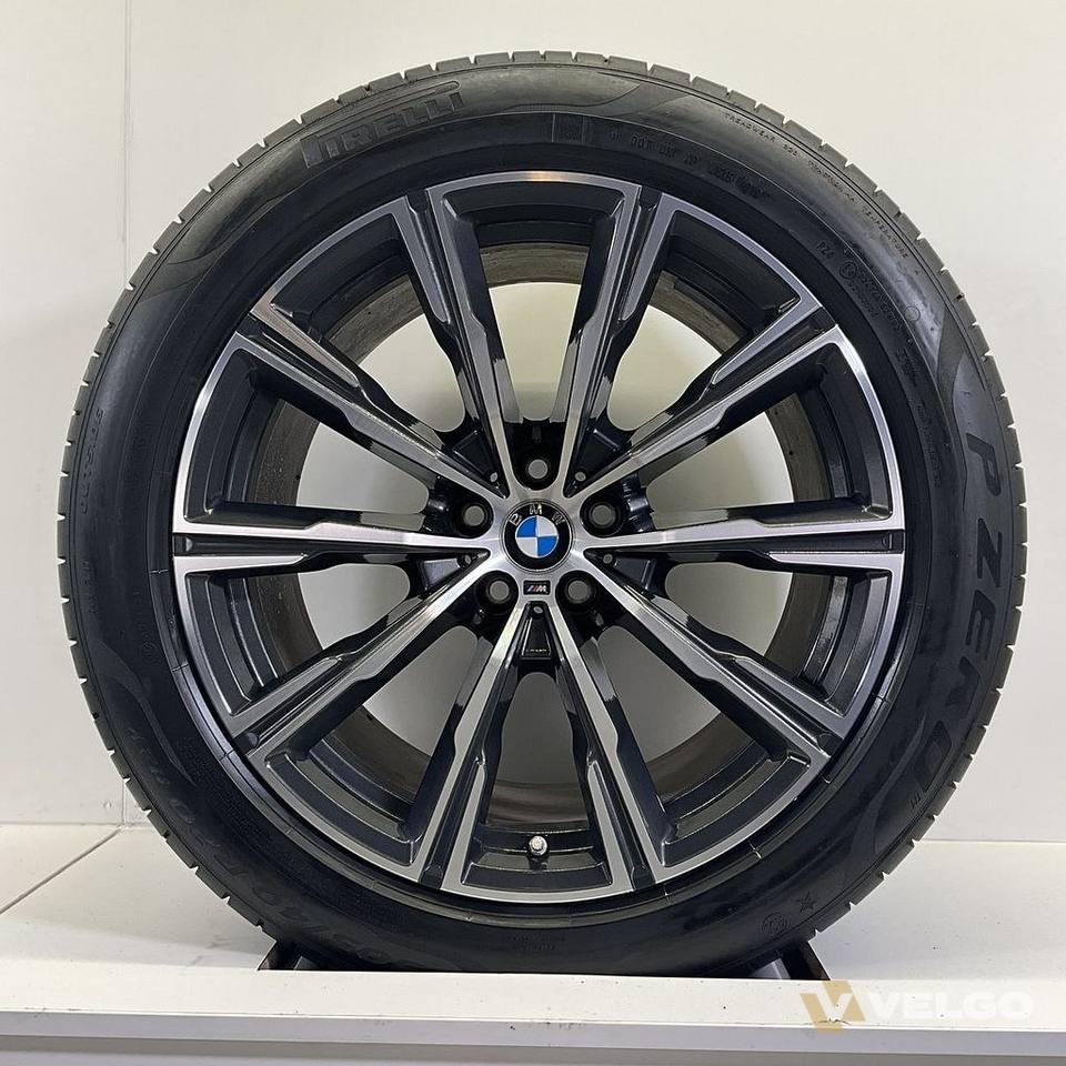 BMW X5 G05 EN X6 G06 BREEDSET VELGEN + ZOMERBANDEN 20 INCH ORIG. 740M — foto 2