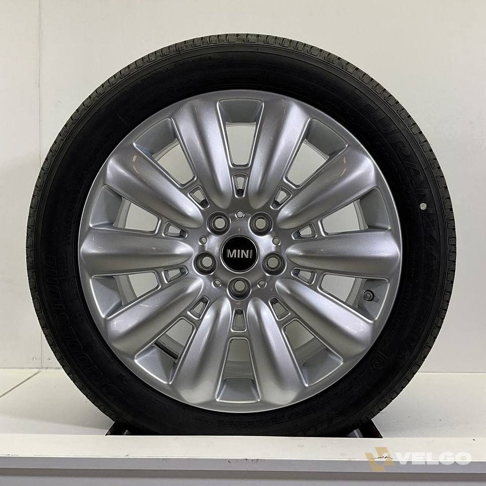 MINI COUNTRYMAN JCW 533 SET VELGEN + ZOMERBANDEN 18 INCH — foto 3