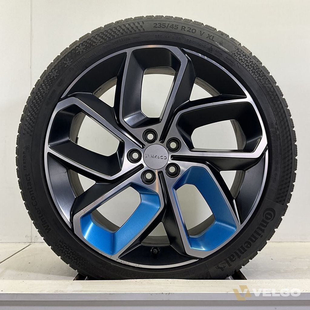 LYNK & CO VELGEN SET WINTER BANDEN 20 INCH