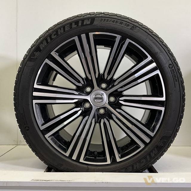 VOLVO V60 S60 VELGEN SET WINTERBANDEN 18 INCH * — foto 2